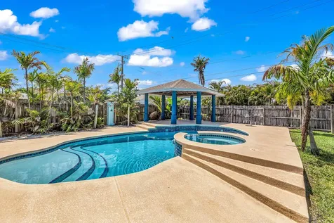 614 SE Flamingo Avenue Stuart FL 34996