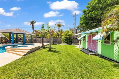 614 SE Flamingo Avenue Stuart FL 34996