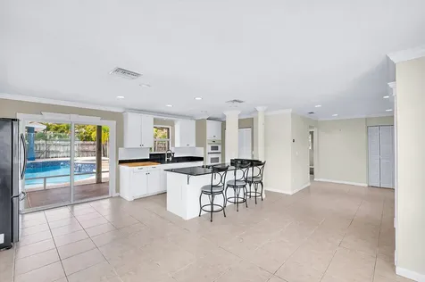614 SE Flamingo Avenue Stuart FL 34996