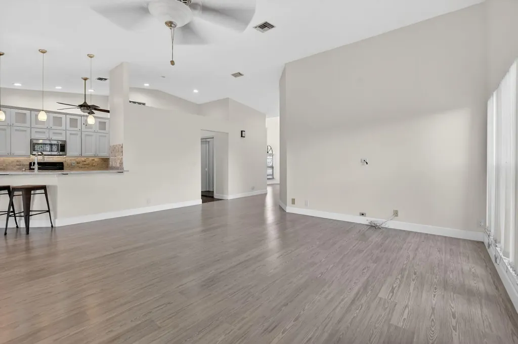 22796 Marbella Circle Boca Raton FL 33433