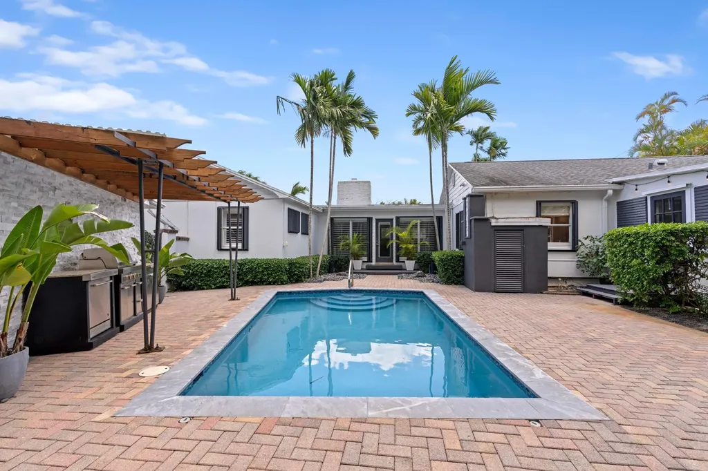 338 Princeton Drive Lake Worth Beach FL 33460