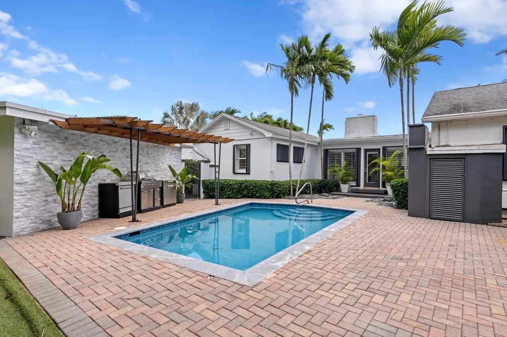 338 Princeton Drive Lake Worth Beach FL 33460