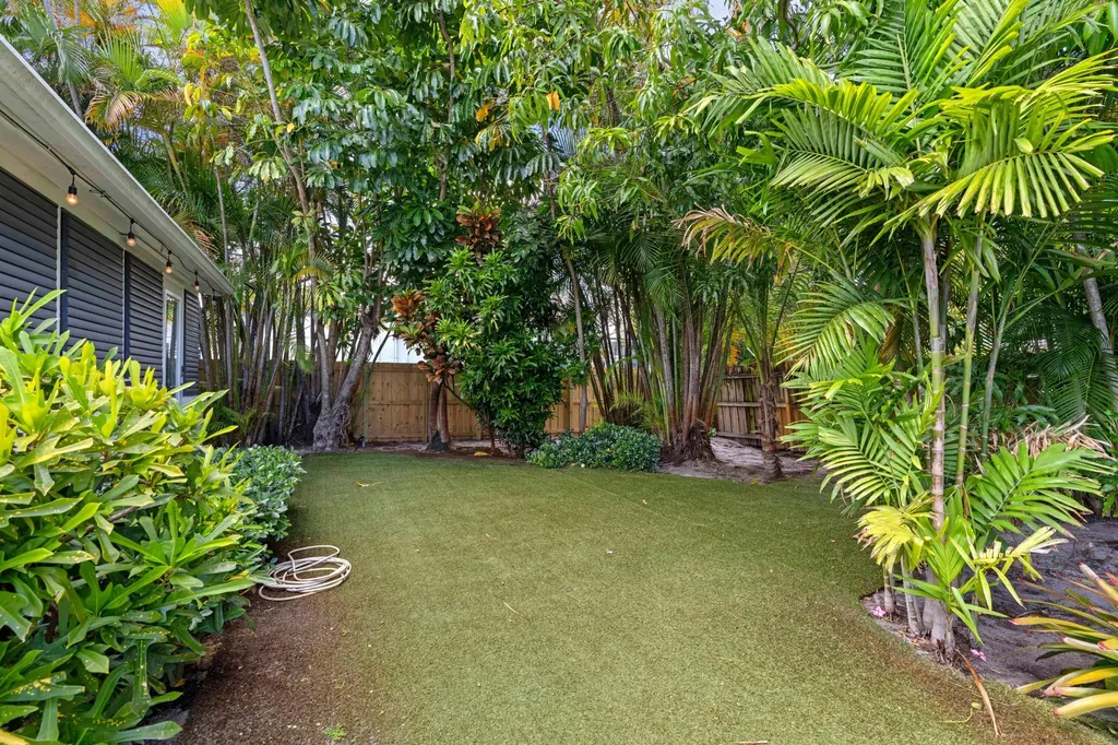 338 Princeton Drive Lake Worth Beach FL 33460