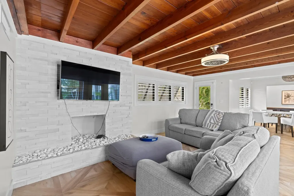 338 Princeton Drive Lake Worth Beach FL 33460