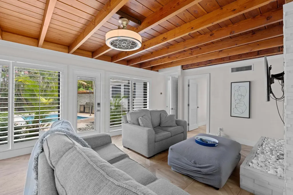 338 Princeton Drive Lake Worth Beach FL 33460