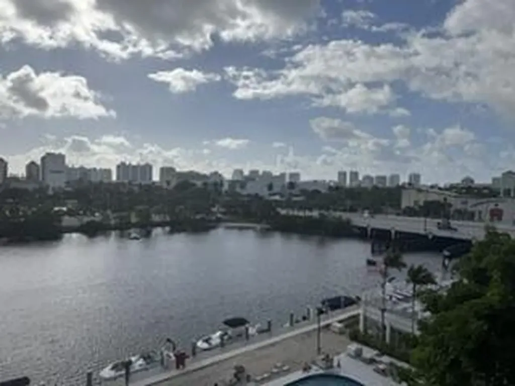 1170 N Federal Highway Fort Lauderdale FL 33304