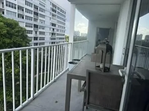 1170 N Federal Highway Fort Lauderdale FL 33304