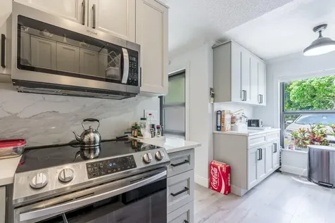 5661 Boynton Bay Circle Boynton Beach FL 33437