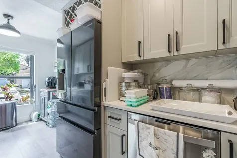 5661 Boynton Bay Circle Boynton Beach FL 33437