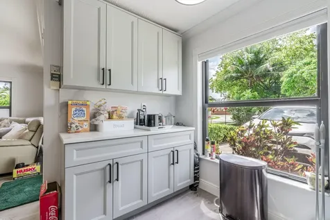 5661 Boynton Bay Circle Boynton Beach FL 33437
