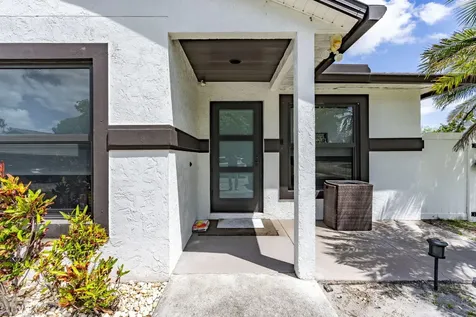 5661 Boynton Bay Circle Boynton Beach FL 33437
