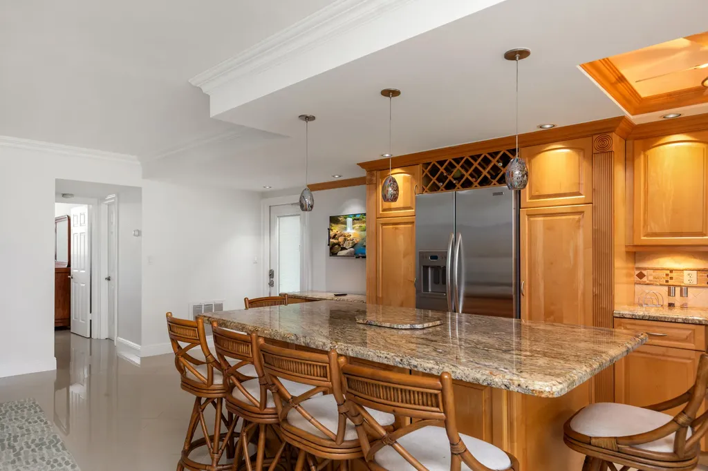 2731 NE 14th Street Causeway Pompano Beach FL 33062