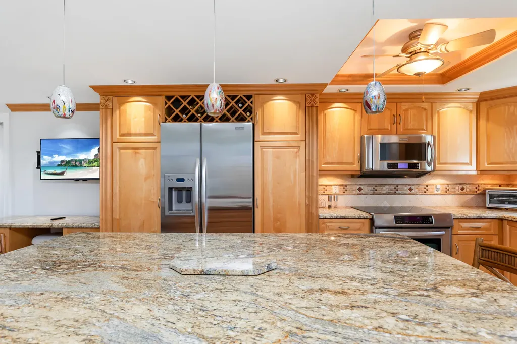 2731 NE 14th Street Causeway Pompano Beach FL 33062