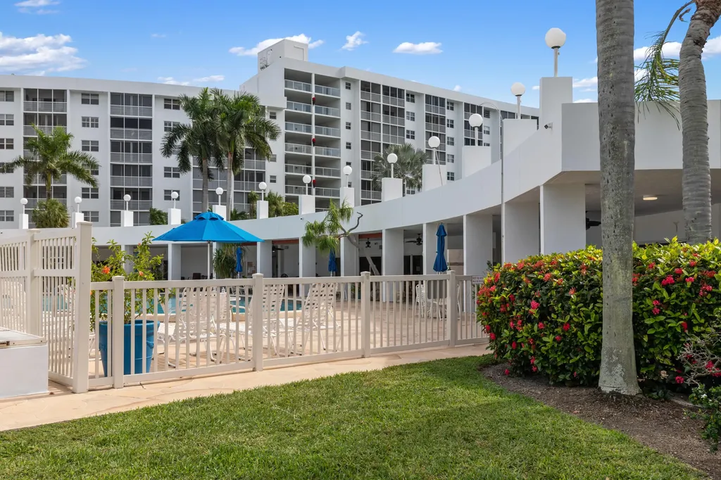 2731 NE 14th Street Causeway Pompano Beach FL 33062