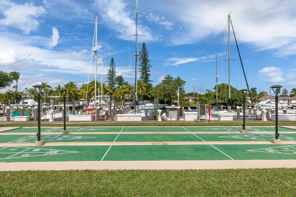 2731 NE 14th Street Causeway Pompano Beach FL 33062