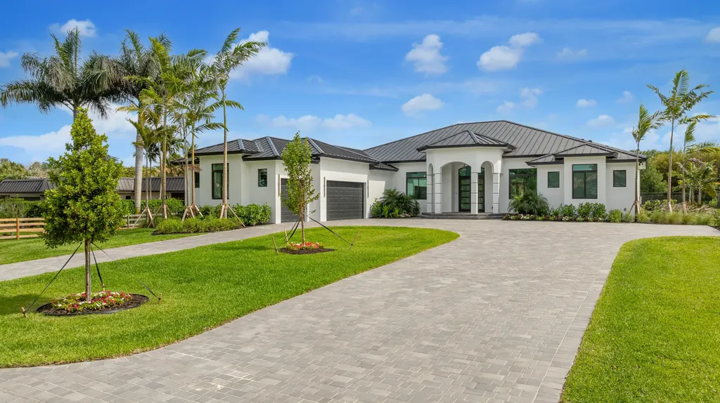 11000 SW 30th Court Davie FL 33328