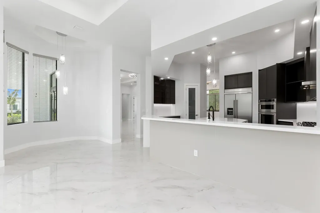 11000 SW 30th Court Davie FL 33328