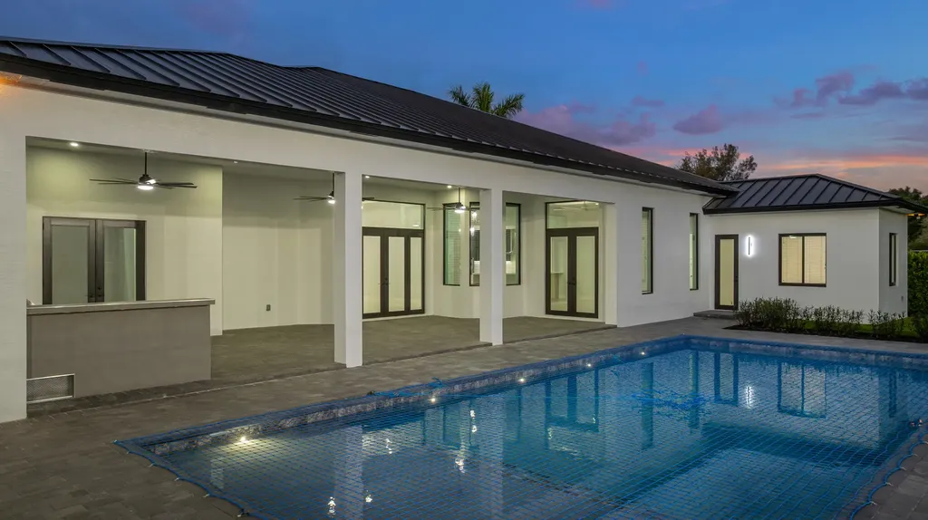 11000 SW 30th Court Davie FL 33328