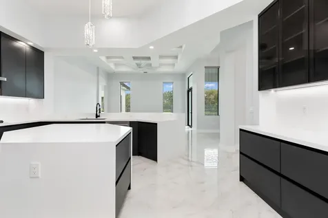11000 SW 30th Court Davie FL 33328