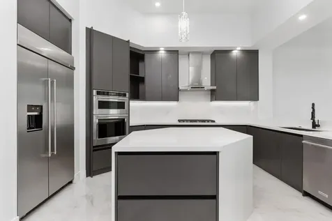 11000 SW 30th Court Davie FL 33328