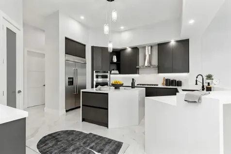 11000 SW 30th Court Davie FL 33328