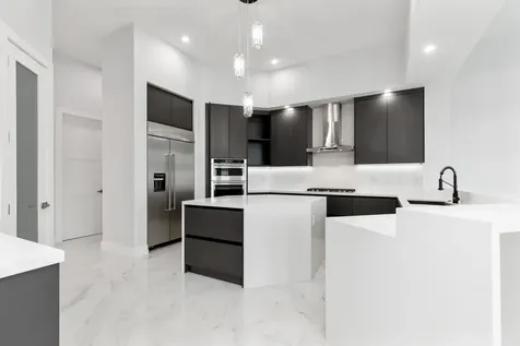 11000 SW 30th Court Davie FL 33328