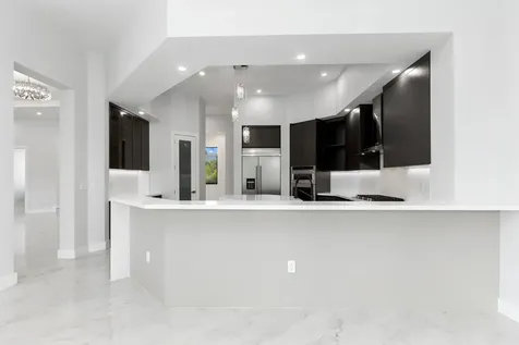 11000 SW 30th Court Davie FL 33328