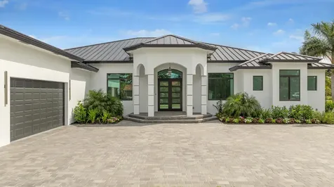 11000 SW 30th Court Davie FL 33328