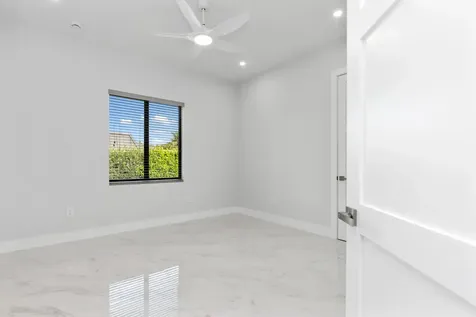 11000 SW 30th Court Davie FL 33328