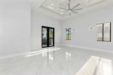 11000 SW 30th Court Davie FL 33328