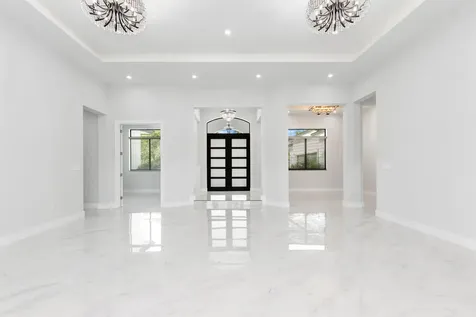 11000 SW 30th Court Davie FL 33328