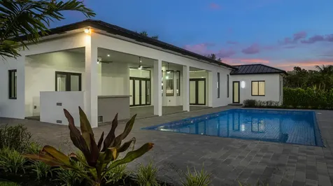 11000 SW 30th Court Davie FL 33328