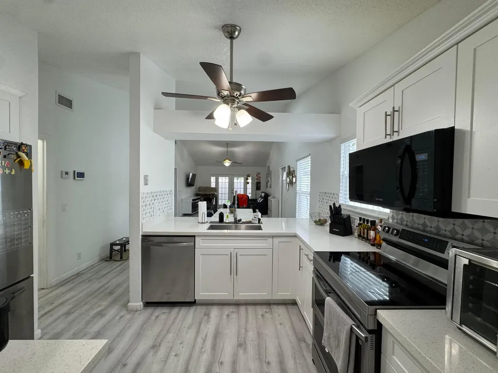 1518 Royal Forest Court Palm Springs FL 33406