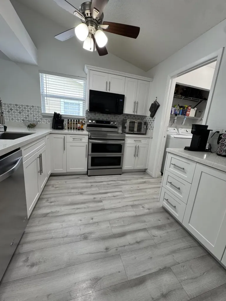 1518 Royal Forest Court Palm Springs FL 33406