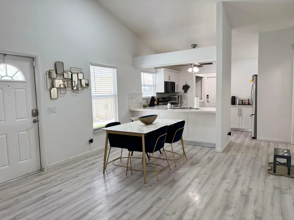 1518 Royal Forest Court Palm Springs FL 33406