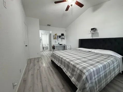 1518 Royal Forest Court Palm Springs FL 33406
