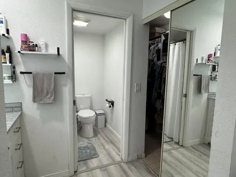 1518 Royal Forest Court Palm Springs FL 33406
