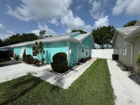 1518 Royal Forest Court Palm Springs FL 33406