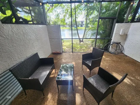 1504 NW 89th Terrace Pembroke Pines FL 33024