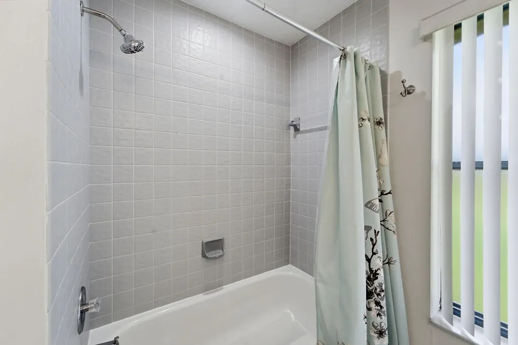 5562 Reynolds Road Lake Worth FL 33449