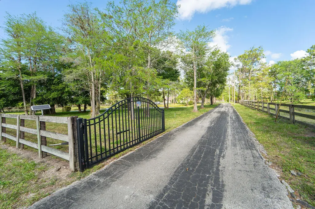 5562 Reynolds Road Lake Worth FL 33449