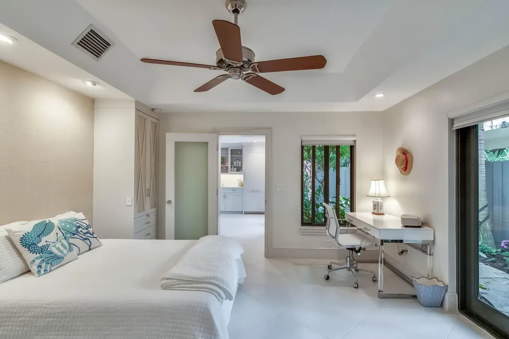226 Chilean Avenue Palm Beach FL 33480