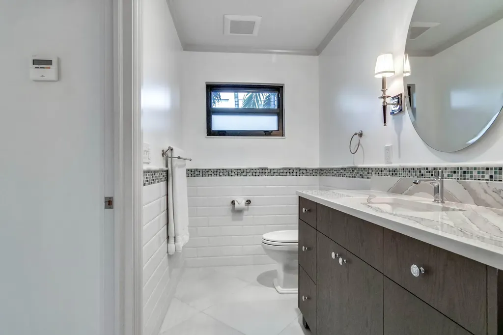 226 Chilean Avenue Palm Beach FL 33480