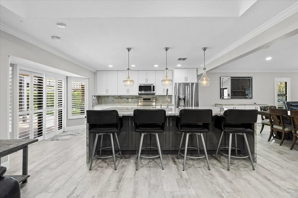 8809 NW 55th Place Coral Springs FL 33067