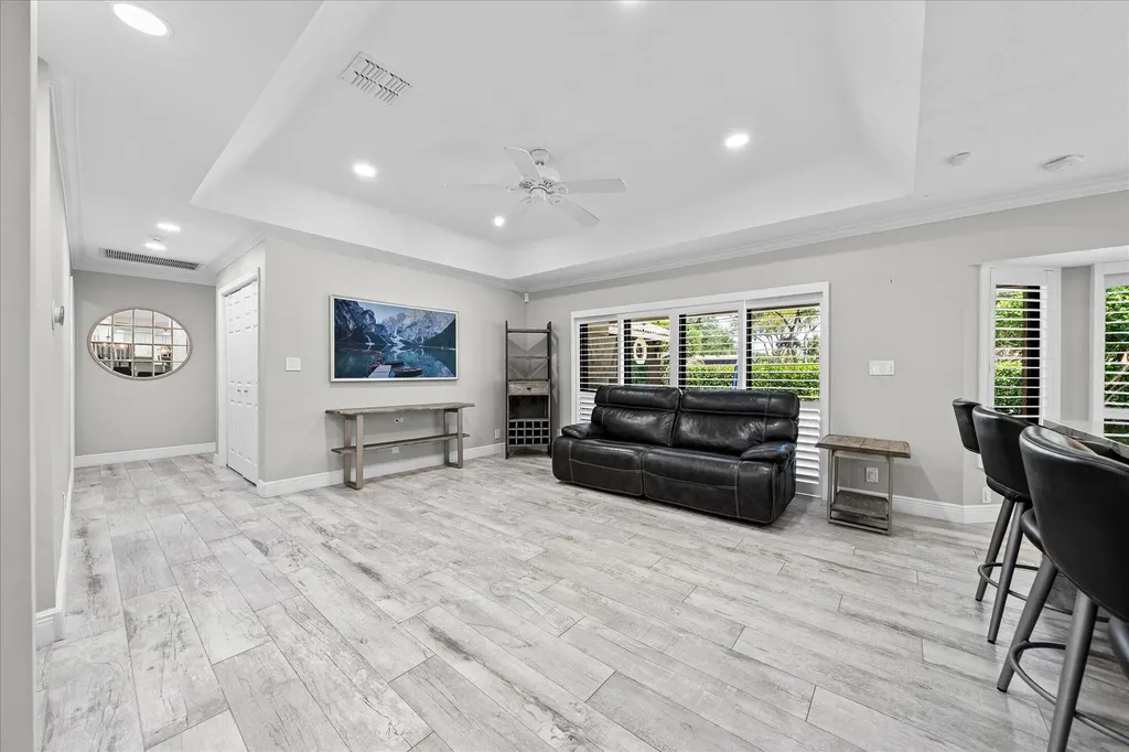 8809 NW 55th Place Coral Springs FL 33067