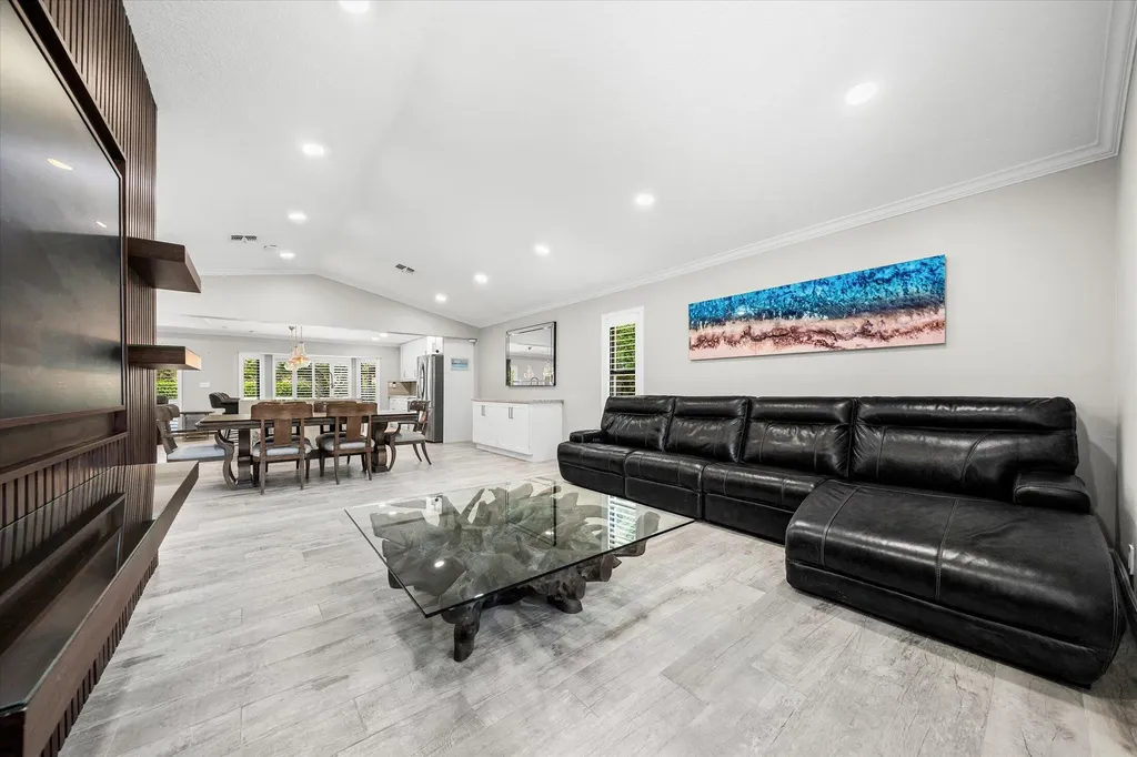 8809 NW 55th Place Coral Springs FL 33067
