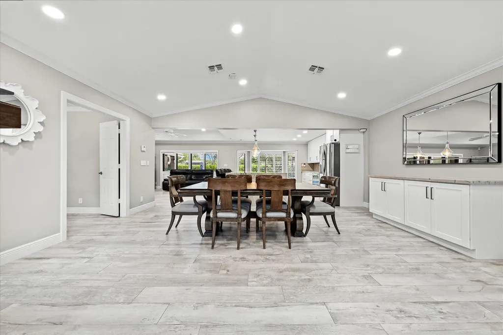 8809 NW 55th Place Coral Springs FL 33067