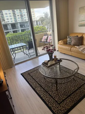 2000 S Ocean Boulevard Lauderdale By The Sea FL 33062