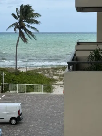 2000 S Ocean Boulevard Lauderdale By The Sea FL 33062