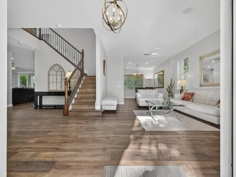 552 Penta Court Weston FL 33327